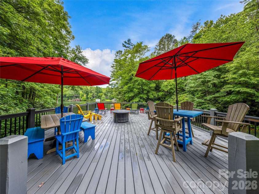 64 Bee Tree Way, Lake Toxaway, NC 28747.  MLS# CAR4377259, YatesRealty ID 17460. 
