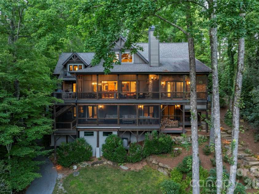 64 Bee Tree Way, Lake Toxaway, NC 28747.  MLS# CAR4377259, YatesRealty ID 17460. 