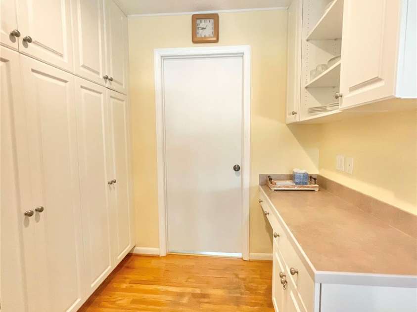 217 Windsor Drive, Shelby, NC 28150.  MLS# CAR4243848, YatesRealty ID 17461. 