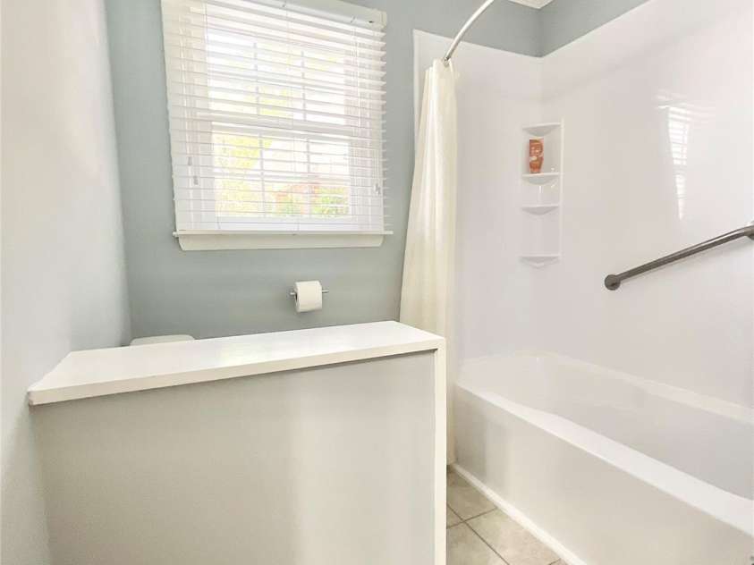 217 Windsor Drive, Shelby, NC 28150.  MLS# CAR4243848, YatesRealty ID 17461. 