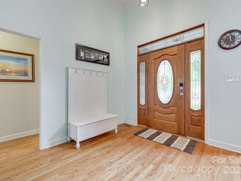 1305 Yellowood Court, Rock Hill, SC 29732.  MLS# CAR4258397, YatesRealty ID 17462. Entry - interior