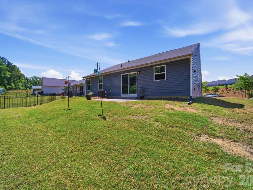 4507 Hunton Dale Road, Concord, NC 28027.  MLS# CAR4375447, YatesRealty ID 17462. 