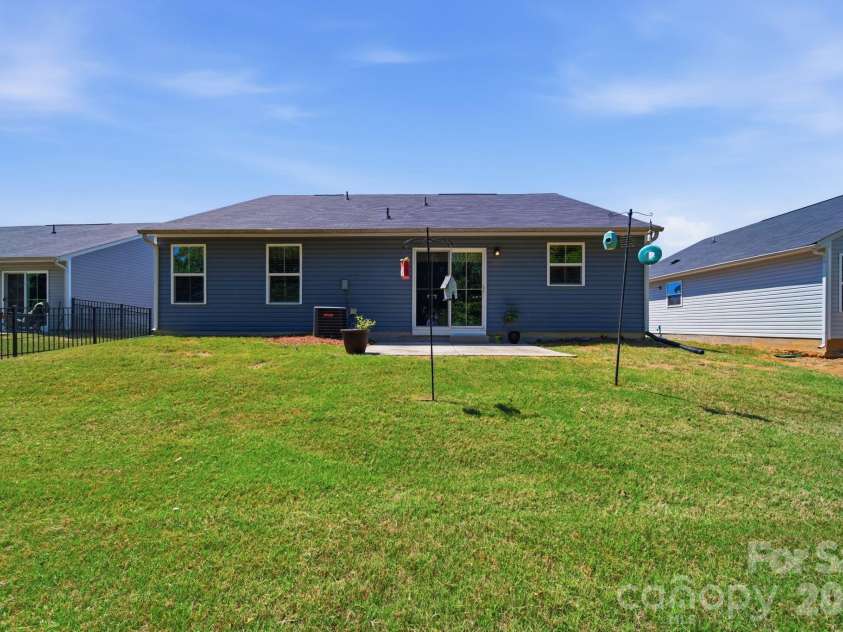 4507 Hunton Dale Road, Concord, NC 28027.  MLS# CAR4375447, YatesRealty ID 17462. 