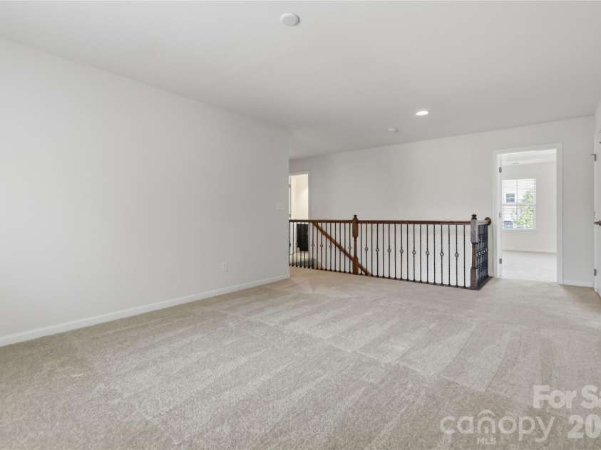 3531 Ettrick Place, Charlotte, NC 28278.  MLS# CAR4362782, YatesRealty ID 17463. 