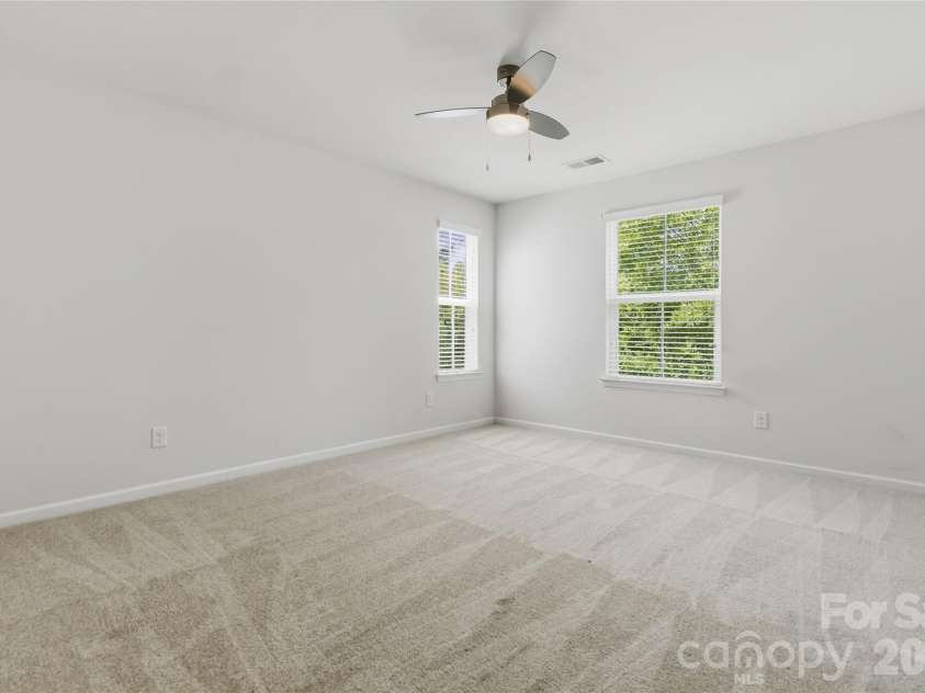 3531 Ettrick Place, Charlotte, NC 28278.  MLS# CAR4362782, YatesRealty ID 17463. 