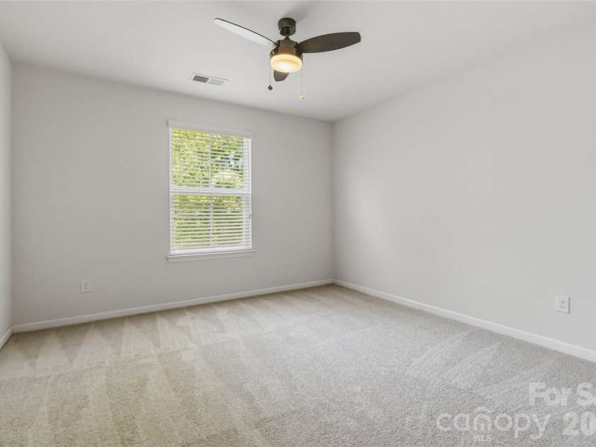 3531 Ettrick Place, Charlotte, NC 28278.  MLS# CAR4362782, YatesRealty ID 17463. 