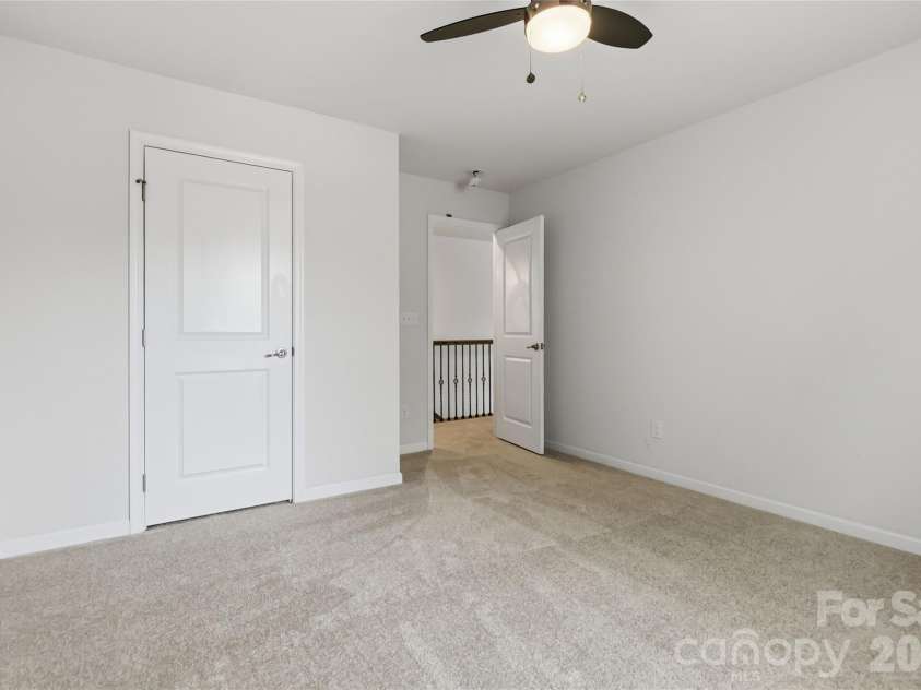 3531 Ettrick Place, Charlotte, NC 28278.  MLS# CAR4362782, YatesRealty ID 17463. 