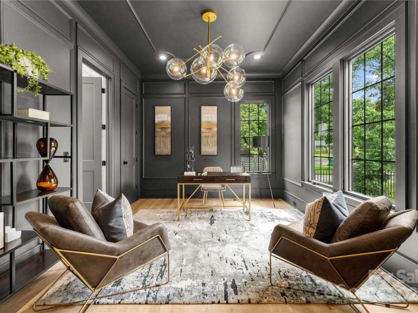 4142 Pineview Road, Charlotte, NC 28211.  MLS# CAR4127542, YatesRealty ID 17466. Full study or Flex room