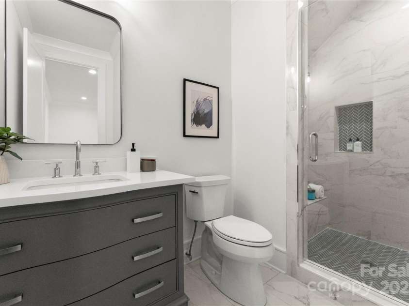 4142 Pineview Road, Charlotte, NC 28211.  MLS# CAR4127542, YatesRealty ID 17466. Walk-in tiled shower