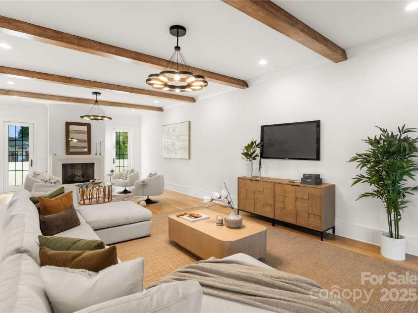 4142 Pineview Road, Charlotte, NC 28211.  MLS# CAR4329821, YatesRealty ID 17466. 