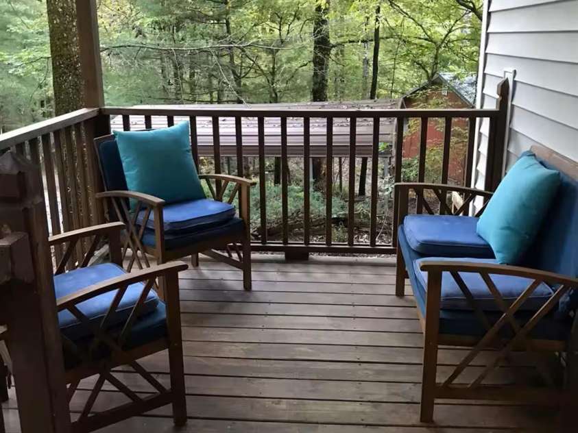 73 Pine Road, Rosman, NC 28772.  MLS# CAR4359856, YatesRealty ID 17466. 