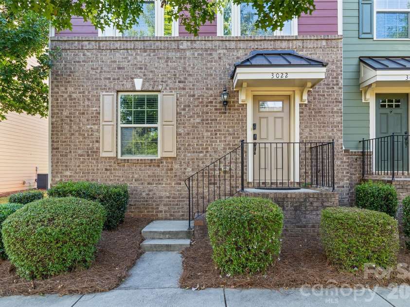 3022 Potomac River Parkway, Charlotte, NC 28217.  MLS# CAR4345412, YatesRealty ID 17467. 