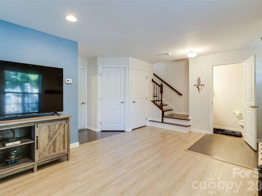 3022 Potomac River Parkway, Charlotte, NC 28217.  MLS# CAR4345412, YatesRealty ID 17467. 