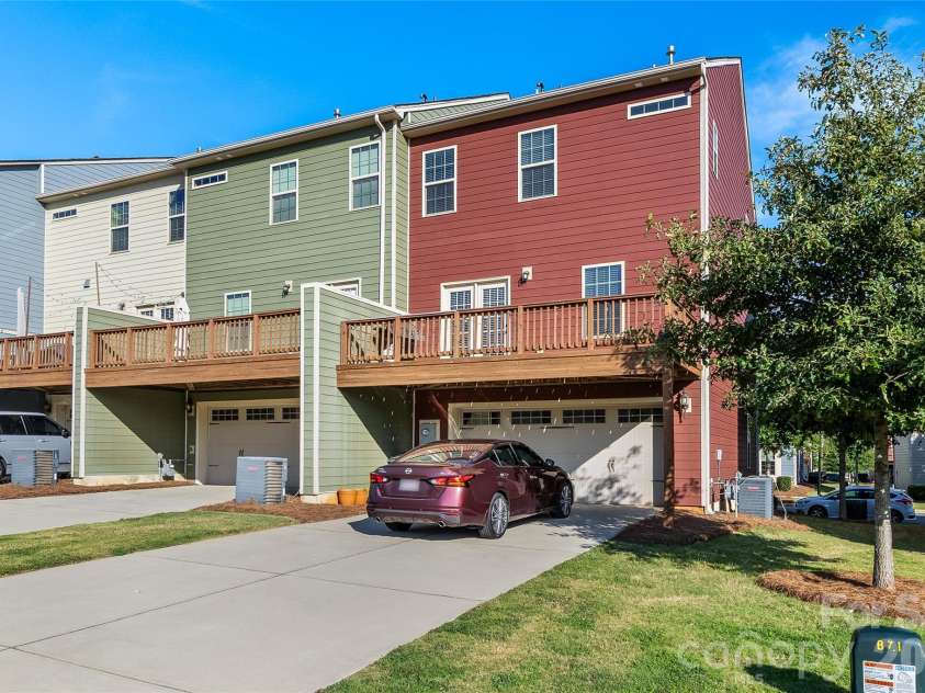 3022 Potomac River Parkway, Charlotte, NC 28217.  MLS# CAR4345412, YatesRealty ID 17467. 