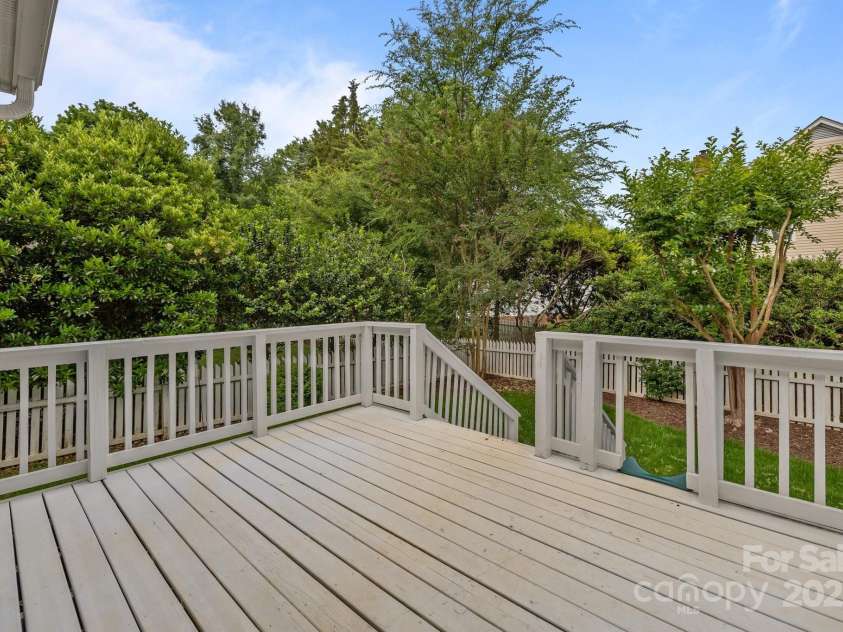 720 Camaross Drive, Charlotte, NC 28270.  MLS# CAR4264679, YatesRealty ID 17467. 