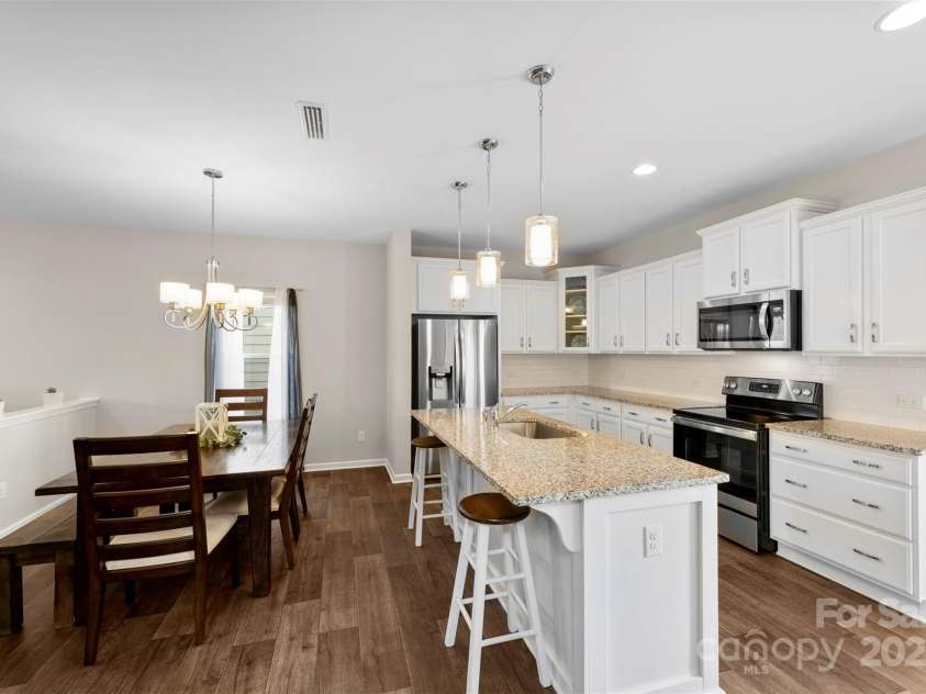 2104 New Hope Branch Way, Belmont, NC 28012.  MLS# CAR4258041, YatesRealty ID 17468. 