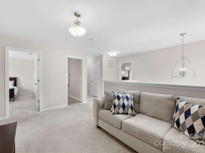 2104 New Hope Branch Way, Belmont, NC 28012.  MLS# CAR4258041, YatesRealty ID 17468. 