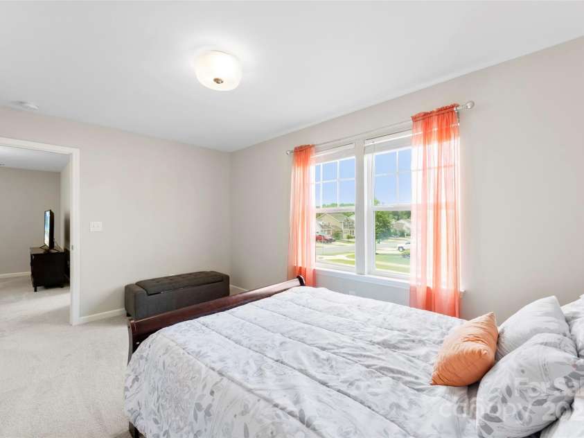 2104 New Hope Branch Way, Belmont, NC 28012.  MLS# CAR4258041, YatesRealty ID 17468. 