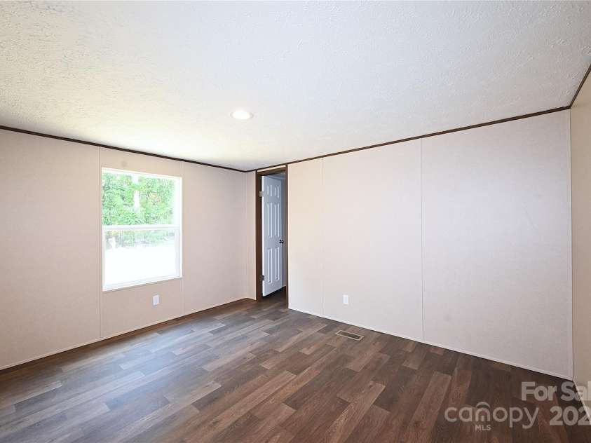 1187 Renno Road, Clinton, SC 29325.  MLS# CAR4257960, YatesRealty ID 1747. 