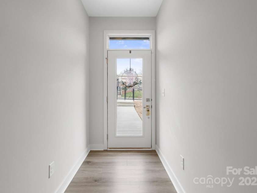 3750 Ellington Street, Charlotte, NC 28211.  MLS# CAR4231841, YatesRealty ID 1747. 