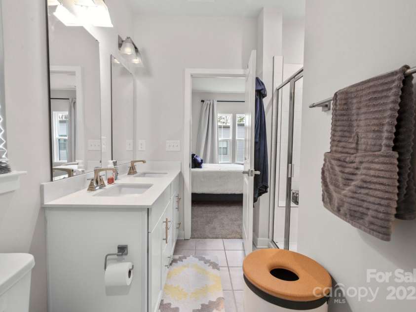 3750 Ellington Street, Charlotte, NC 28211.  MLS# CAR4231841, YatesRealty ID 1747. 