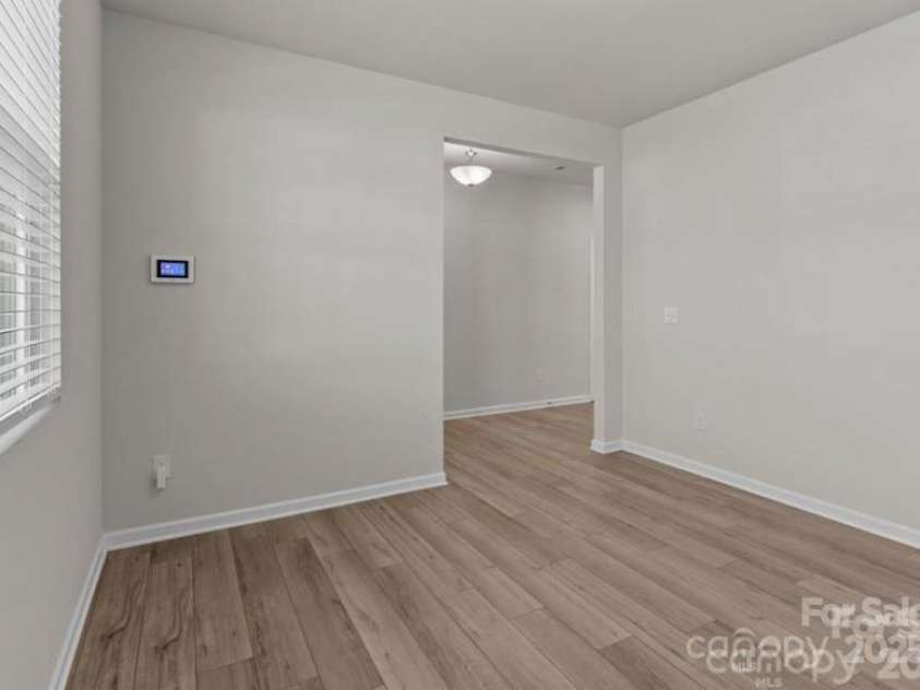 5024 Colline Court, Charlotte, NC 28216.  MLS# CAR4249790, YatesRealty ID 17470. 