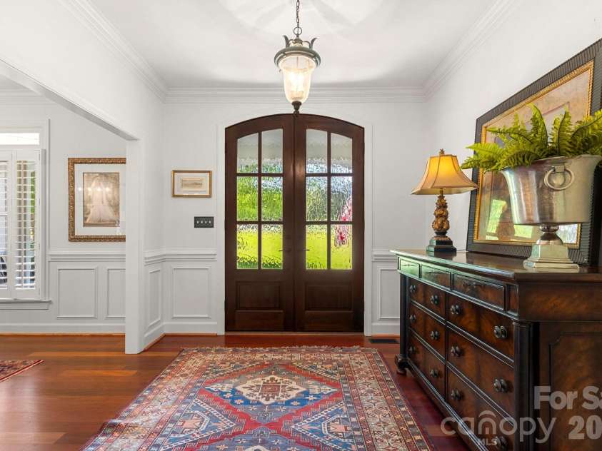 4386 Ivywoods Drive, Rock Hill, SC 29732.  MLS# CAR4370234, YatesRealty ID 17472. Inside front door entry