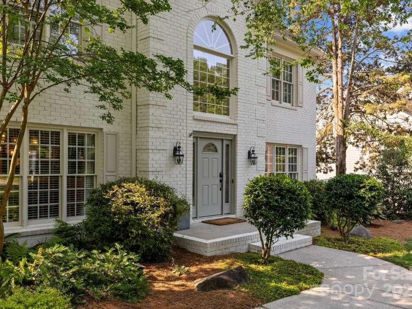 4622 Cotton Creek Drive, Charlotte, NC 28226.  MLS# CAR4259708, YatesRealty ID 17472. 