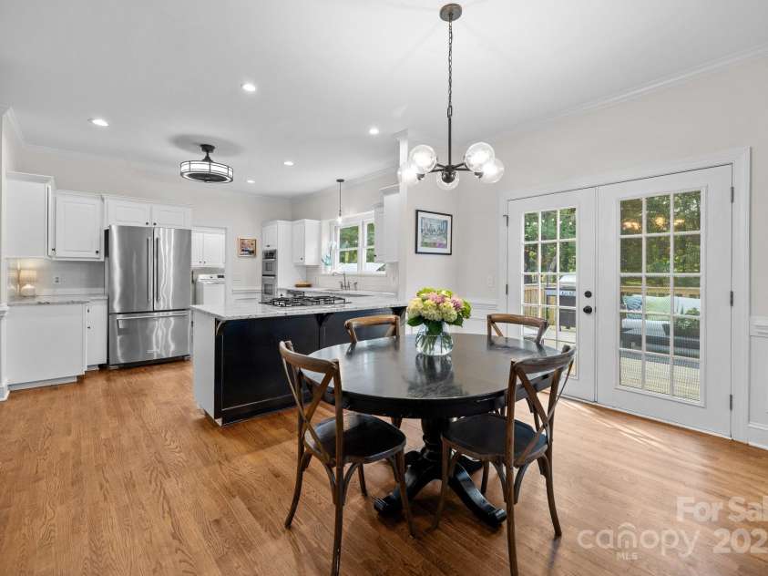 4622 Cotton Creek Drive, Charlotte, NC 28226.  MLS# CAR4259708, YatesRealty ID 17472. 