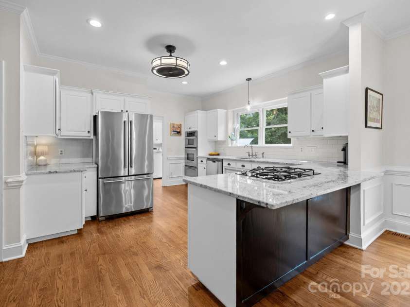 4622 Cotton Creek Drive, Charlotte, NC 28226.  MLS# CAR4259708, YatesRealty ID 17472. 