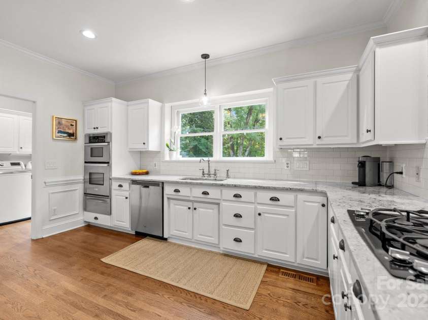 4622 Cotton Creek Drive, Charlotte, NC 28226.  MLS# CAR4259708, YatesRealty ID 17472. 