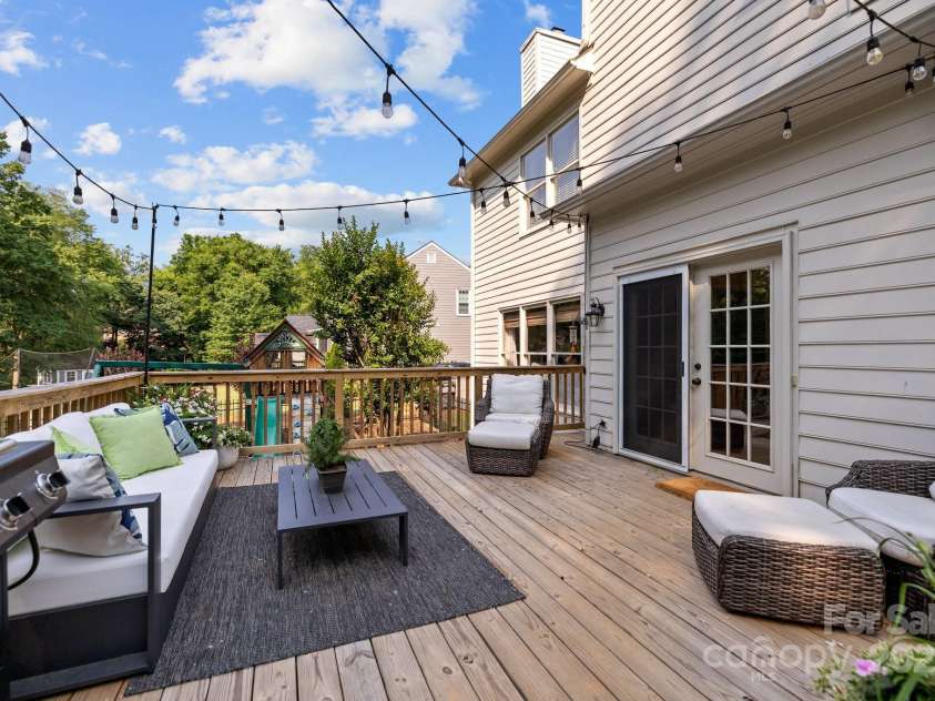 4622 Cotton Creek Drive, Charlotte, NC 28226.  MLS# CAR4259708, YatesRealty ID 17472. 