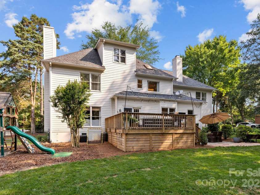 4622 Cotton Creek Drive, Charlotte, NC 28226.  MLS# CAR4259708, YatesRealty ID 17472. 