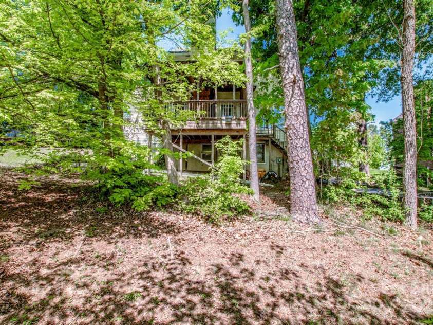 11024 Hunters Trace None, Charlotte, NC 28262.  MLS# CAR4248573, YatesRealty ID 17475. 