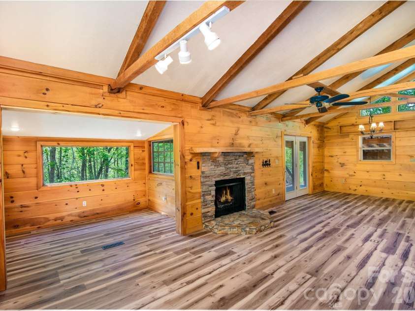 298 Timbuktu Road, Sylva, NC 28779.  MLS# CAR4374414, YatesRealty ID 17476. 