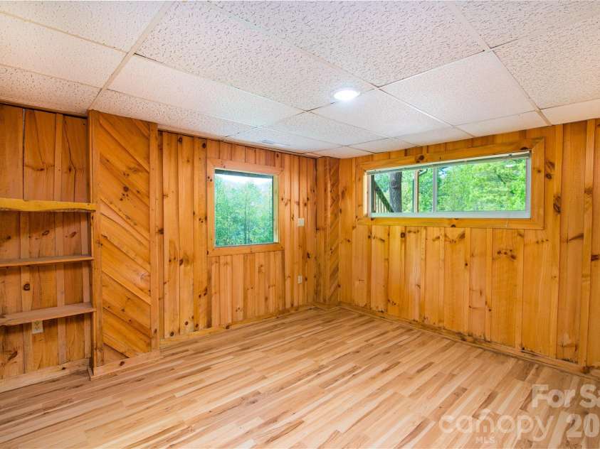 298 Timbuktu Road, Sylva, NC 28779.  MLS# CAR4374414, YatesRealty ID 17476. 