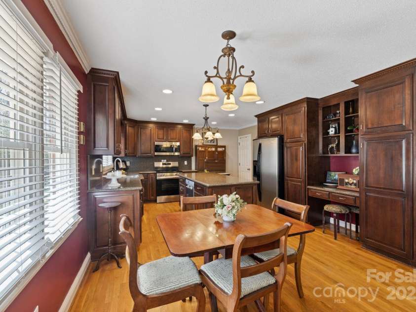 3500 Sunningdale Lane, Statesville, NC 28625.  MLS# CAR4265945, YatesRealty ID 17476. 