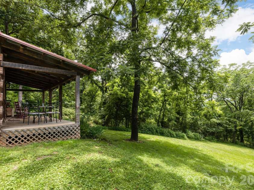 119 Old Salem Branch Drive, Alexander, NC 28701.  MLS# CAR4372909, YatesRealty ID 17477. 