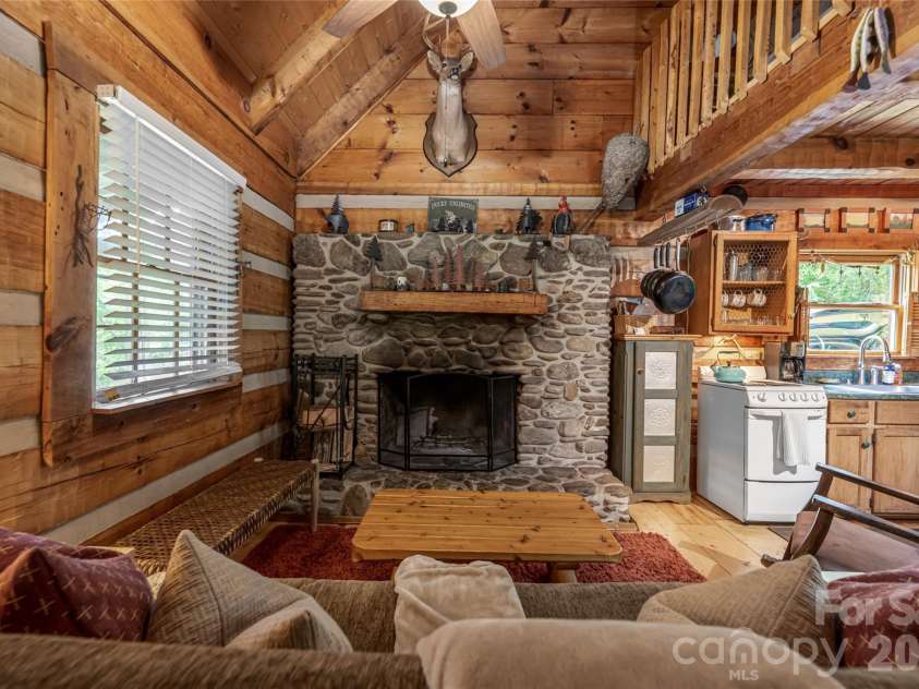 119 Old Salem Branch Drive, Alexander, NC 28701.  MLS# CAR4372909, YatesRealty ID 17477. 