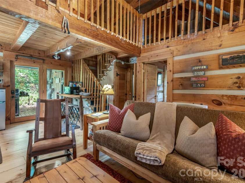 119 Old Salem Branch Drive, Alexander, NC 28701.  MLS# CAR4372909, YatesRealty ID 17477. 
