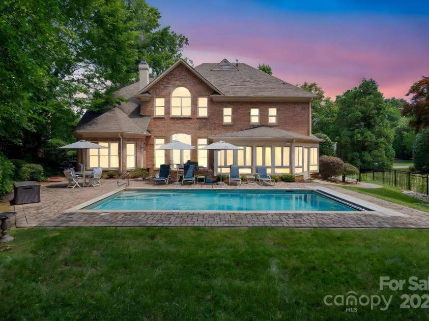 15216 Ballantyne Country Club Drive, Charlotte, NC 28277.  MLS# CAR4262729, YatesRealty ID 17478. 