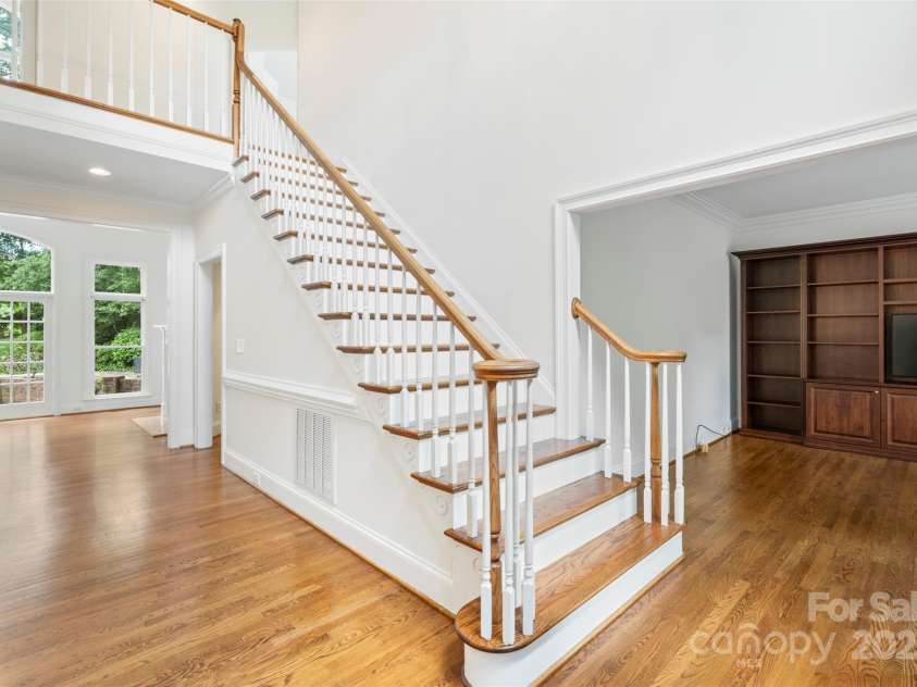 15216 Ballantyne Country Club Drive, Charlotte, NC 28277.  MLS# CAR4262729, YatesRealty ID 17478. 