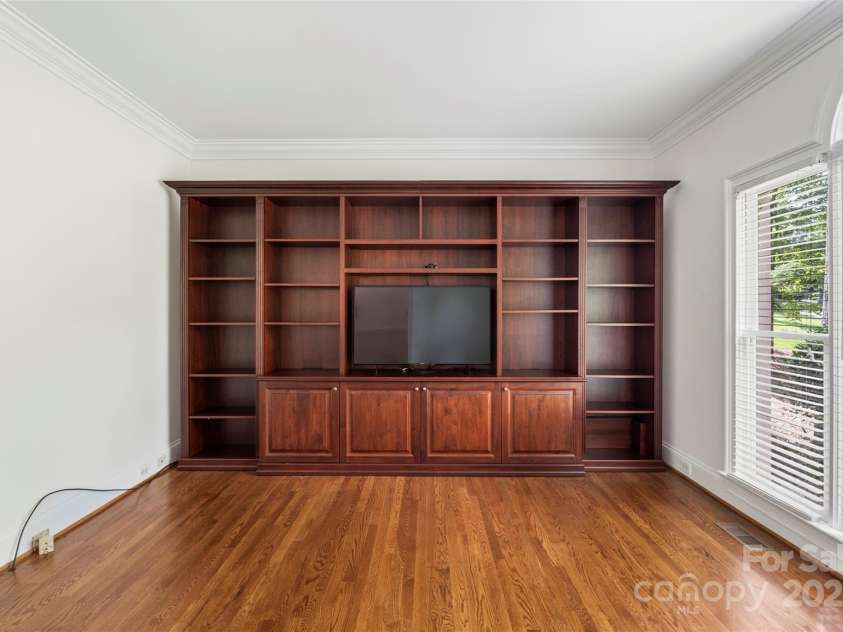 15216 Ballantyne Country Club Drive, Charlotte, NC 28277.  MLS# CAR4262729, YatesRealty ID 17478. 