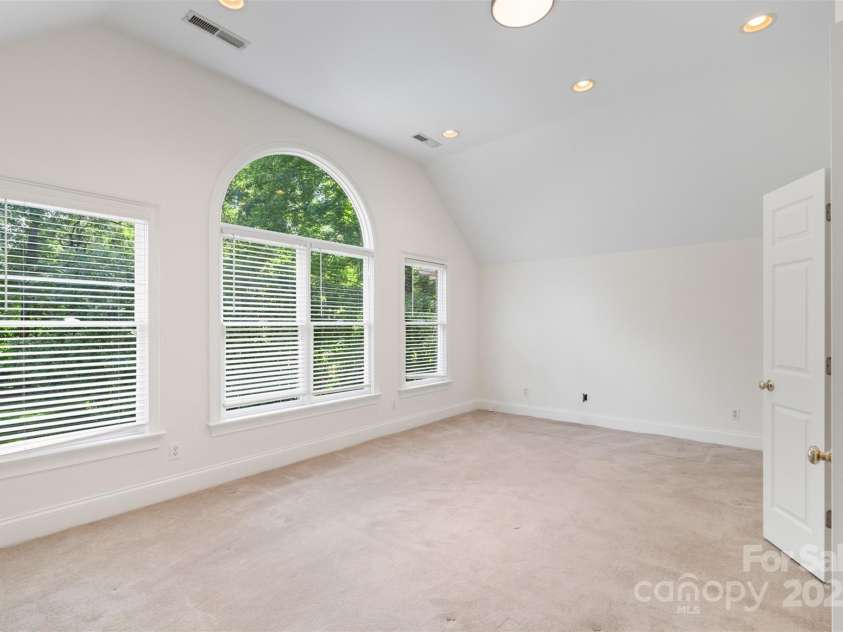 15216 Ballantyne Country Club Drive, Charlotte, NC 28277.  MLS# CAR4262729, YatesRealty ID 17478. 