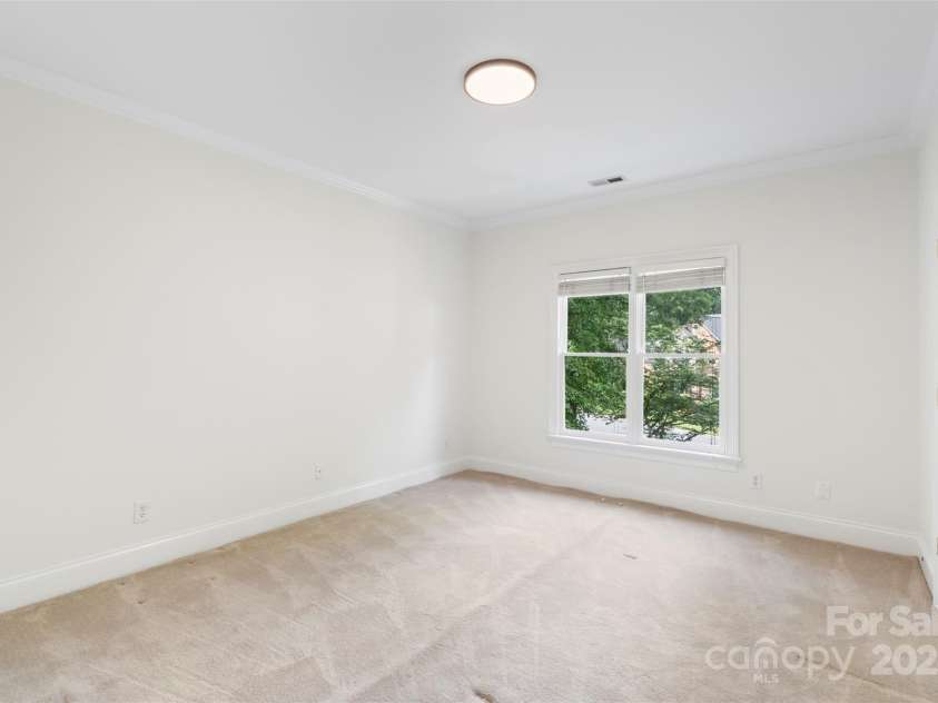 15216 Ballantyne Country Club Drive, Charlotte, NC 28277.  MLS# CAR4262729, YatesRealty ID 17478. 