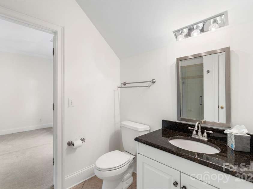 15216 Ballantyne Country Club Drive, Charlotte, NC 28277.  MLS# CAR4262729, YatesRealty ID 17478. 