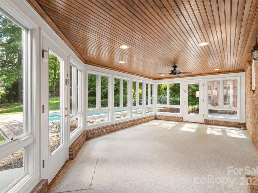 15216 Ballantyne Country Club Drive, Charlotte, NC 28277.  MLS# CAR4262729, YatesRealty ID 17478. 