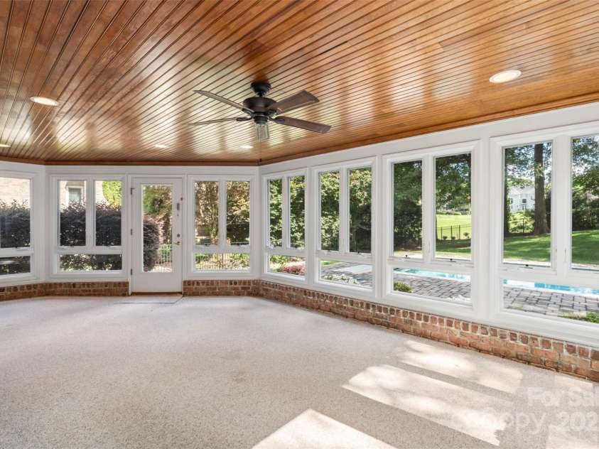 15216 Ballantyne Country Club Drive, Charlotte, NC 28277.  MLS# CAR4262729, YatesRealty ID 17478. 