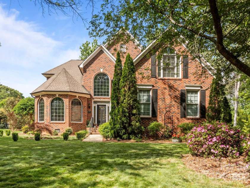 4563 Osprey Run Court, Denver, NC 28037.  MLS# CAR4250891, YatesRealty ID 17479. 