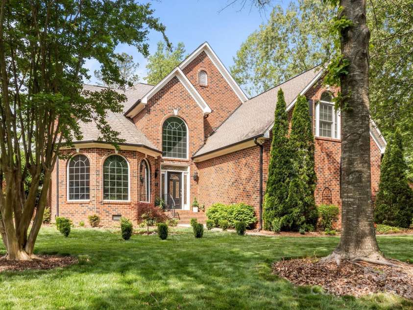 4563 Osprey Run Court, Denver, NC 28037.  MLS# CAR4250891, YatesRealty ID 17479. 